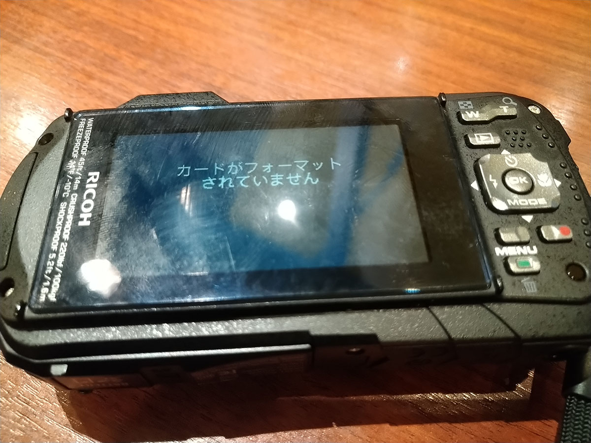 【動作確認済】ROC-7 レトロ デジカメ 64MBカード付き 動作確認済】ROC-7 レトロ デジカメ 64MBカード付き